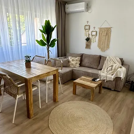 Apartment Antara