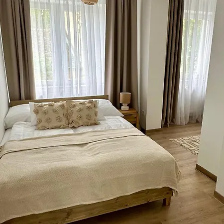 Antara * Szeged